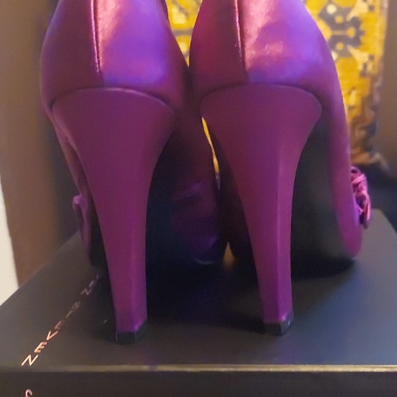Seven7 Purple Peep Toe Heels - Picture 4 of 9